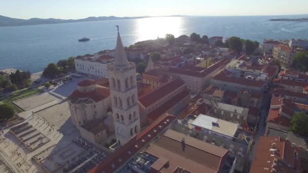 Luchtfoto van de stad Zadar. — Stockvideo