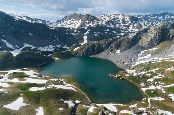 Lac Kapetanovo au Monténégro, dans le nord du pays, vue aérienne — Photo