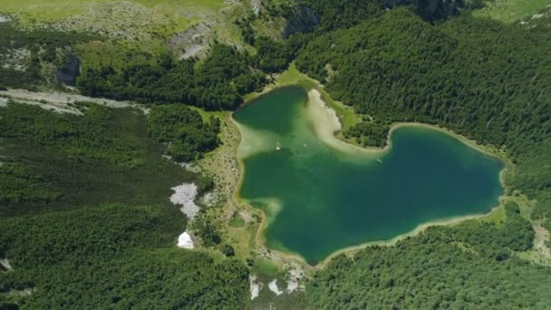 Trnovacko meer in Piva natuurpark — Stockvideo