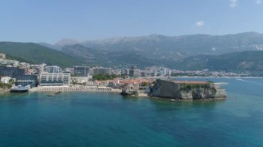 Karadağ 'da Eski Budva' nın Hava Görüntüsü.