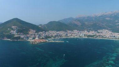 Karadağ 'da Eski Budva' nın Hava Görüntüsü.