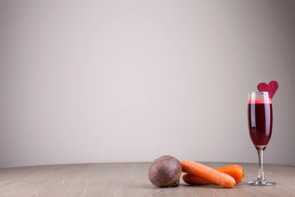 SAP van suikerbieten en wortel — Stockfoto