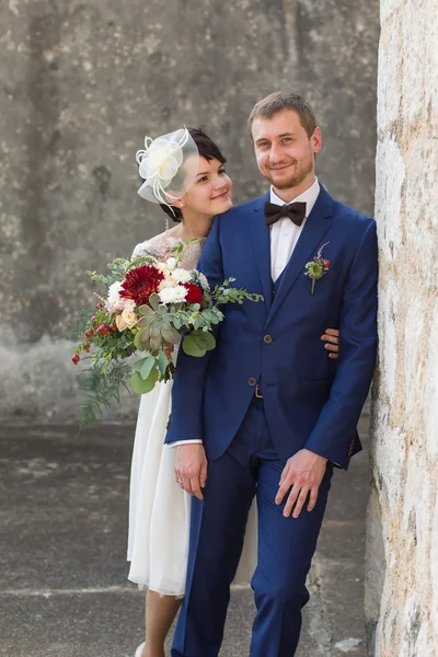 Pareja joven recién casada personas — Foto de Stock