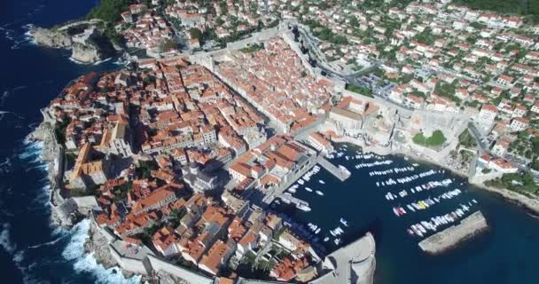 Flygfoto över gamla stan i Dubrovnik — Stockvideo