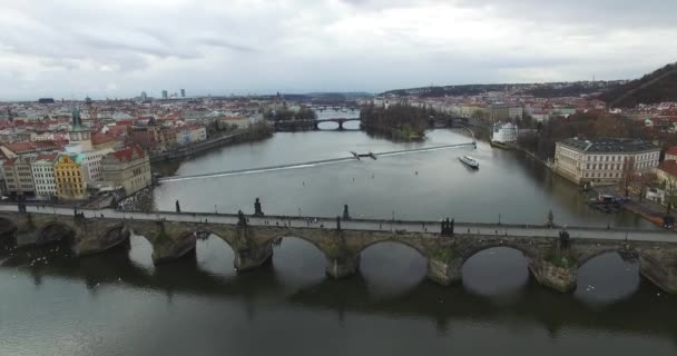 Widok z lotu ptaka na Pragę, Republika Czeska. — Wideo stockowe