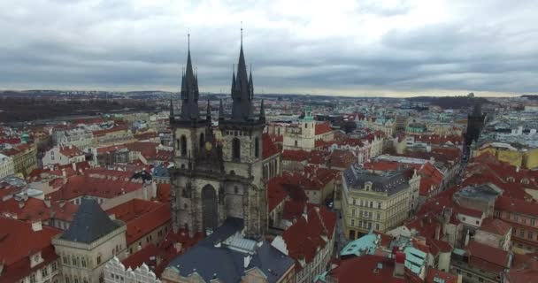 Widok z lotu ptaka na Pragę, Republika Czeska. — Wideo stockowe