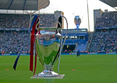 BERLIN, GERMANY - 6 Haziran 2015: Olympiastadion 'da Juventus Torino ve FC Barcelona arasında oynanan 2014 / 15 UEFA Şampiyonlar Ligi Finali sırasında çekilmiştir..