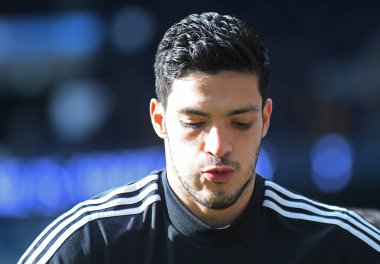 LONDON, ENGLAND - MArch 1, 2020: Wolverhampton 'dan Raul Jimenez, Tottenham Hotspur FC ile Wolverhampton FC arasında oynanan 2020 / 21 Premier Lig maçı öncesinde Tottenham Hotspur Stadyumu' nda çekilmiştir..