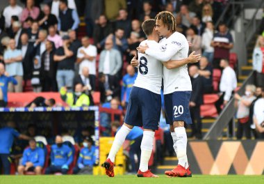 LONDON, ENGLAND - SEPTEMBER 11, 2021: Tottenham 'dan Harry Billy Winks ve Tottenham' dan (Bamidele Jermaine Alli) Crystal Palace FC ile Selhurst Park 'taki Tottenham Hotspur FC arasında oynanan 2021 / 22 Premier League maçında çekildi.. 