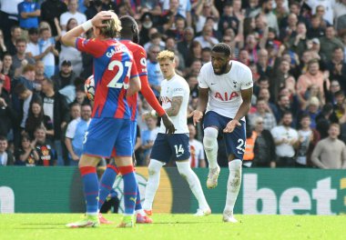 LONDON, ENGLAND - SEPTEMBER 11, 2021: Japhet Manzambi Tanganga Tottenham 'dan Crystal Palace FC ve Tottenham Hotspur FC arasında oynanan 2021 / 22 Premier League maçında çekildi. Telif Hakkı: Cosmin Iftode / Picstaff