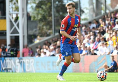 LONDON, ENGLAND - 11 Eylül 2021: Joachim Christian Andersen of Palace 2021 / 22 Premier Lig maçında Selhurst Park 'ta Crystal Palace FC ve Tottenham Hotspur FC arasında oynanan maç sırasında çekilmiştir. Telif Hakkı: Cosmin Iftode / Picstaff
