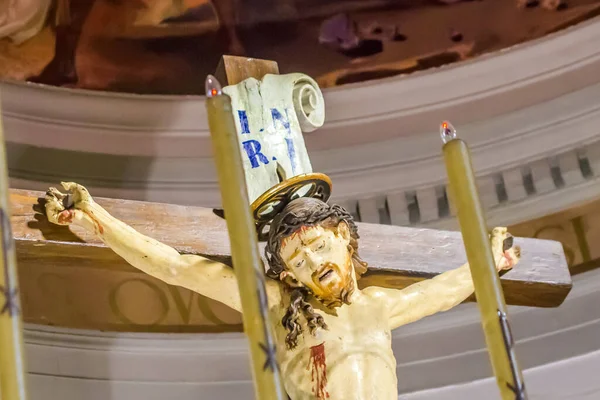 Estátua Jesus Cristo Sua Cruz Morto Ressuscitado Para Nossa Salvação — Fotografia de Stock