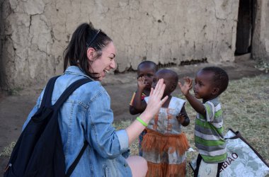 Kenya 'daki Masai Mara Ulusal Parkı' nda gün batımı manzarası