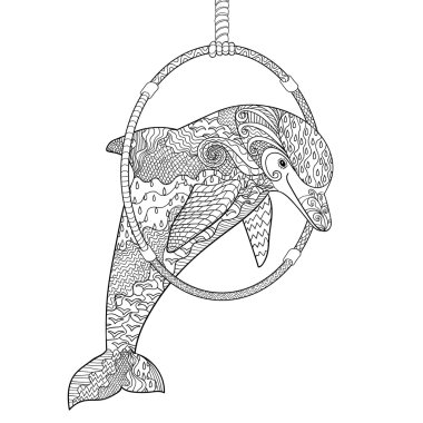 Yunus Dolphinarium ringde üzerinden atlama