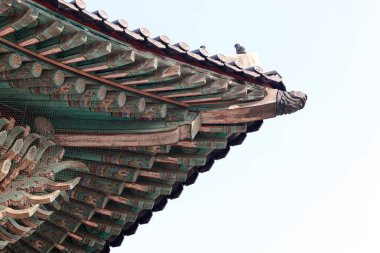  Kore 'de geleneksel ev saçağının görünen yüzü..