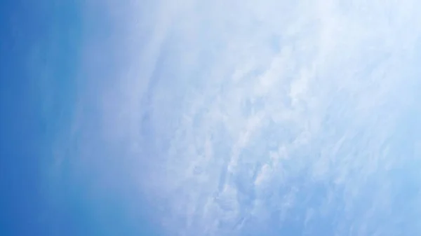 Nuvola Bianca Sfondo Cielo Blu Con Spazio Copia — Foto Stock