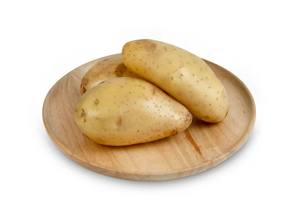 Kartoffeln Auf Holzteller Isoliert Auf Weißem Hintergrund Einschließlich Schneideweg — Stockfoto