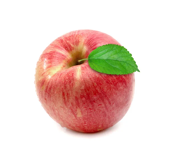 Pomme Rouge Goutte Eau Avec Feuille Verte Isolée Sur Fond — Photo
