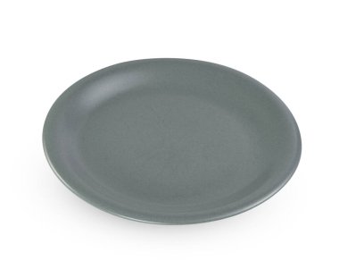 Beyaz arkaplanda izole edilmiş boş gri seramik plaka, kırpma yolunu içerir