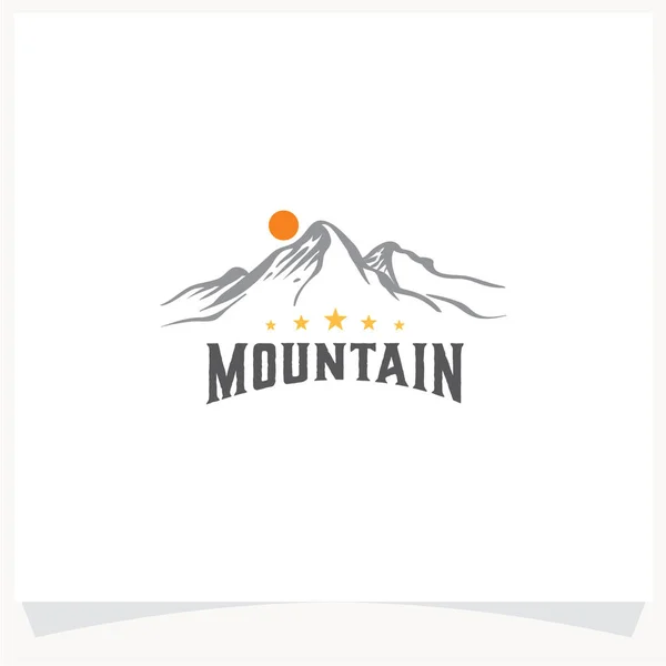 Modèle Conception Logo Dessiné Main Montagne Avec Fond Blanc — Image vectorielle