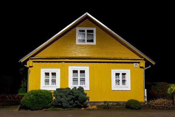 Old Lithuanian Traditional Wooden Stone Yellow House Night Background Rain — Stock Photo, Image