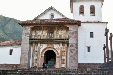 Havari Aziz Peter 'in Barok Kilisesi - Andahuaylillas-Peru, duvarlarını süsleyen muhteşem fresklerden dolayı 