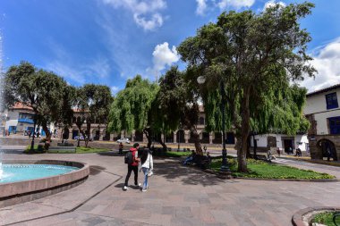 Cusco 'nun tarihi başkenti Peru şehri 13. yüzyıldan 16. yüzyıldaki İspanyol fethine kadar İnka İmparatorluğu' nun tarihi başkentiydi. 1983 yılında, Cusco UNESCO tarafından Dünya Mirası olarak ilan edildi.
