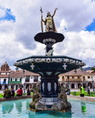 Manco Capac 'ın altın heykeli, Manco Inca ve Ayar Manco olarak da bilinir, bazı tarihçilere göre, Cusco' daki İnka uygarlığının ilk valisi ve kurucusudur..