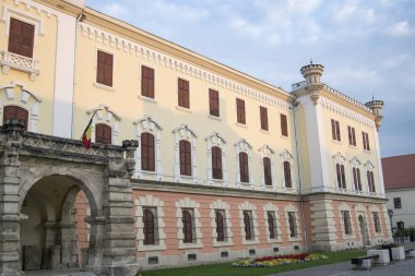 Birliğin Alba Carolina Kalesi Ulusal Müzesi, bugün Roma 'nın geçmişi hakkında duvarlarının gücüyle konuşmayan Büyük Romalılar Birliği' nin kalbi Alba Iulia 'nın kalbidir.