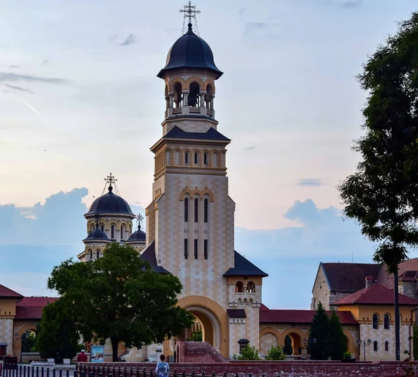 Pohled Korunovační Katedrála Alba Iulia Zvonice Věnovaná Nejsvětější Trojici Byla — Stock fotografie