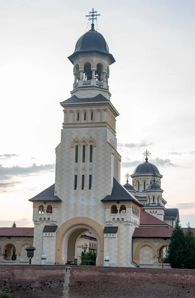 Uitzicht Kroningskathedraal Alba Iulia Klokkentoren Gewijd Aan Heilige Drie Eenheid — Stockfoto