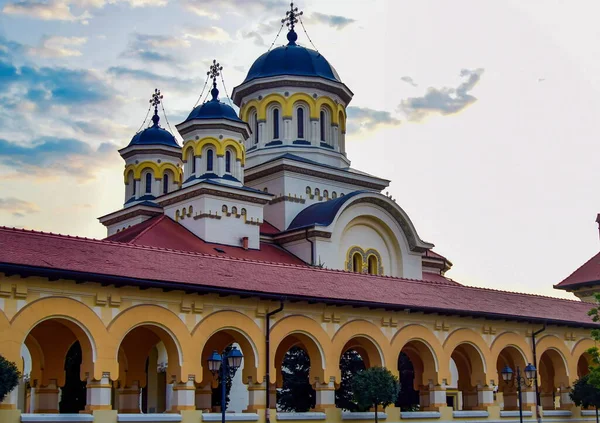 Vue Cathédrale Couronnement Alba Iulia Dédiée Sainte Trinité Été Construite — Photo
