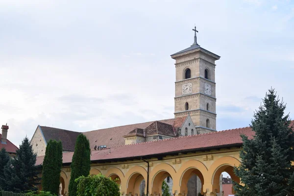 Kilátás Szent Mihály Római Katolikus Katedrálisra Alba Iulia Alba Iulia — Stock Fotó