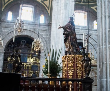 Gökyüzündeki Kutsal Bakire Varsayımının Metropolitan Katedrali (