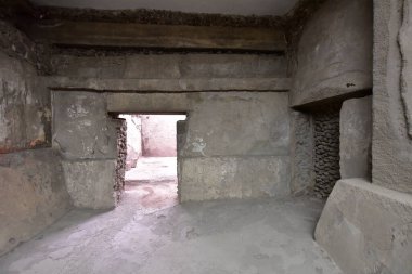 Ciudadela (Citadel) Teotihuacan.Teotihuacan, Teotihuacan 'ın tam merkezinde yer alan ve şehir planının bir parçası olan yaklaşık 17 dönümlük bir alana sahip büyük bir meydandır.. 