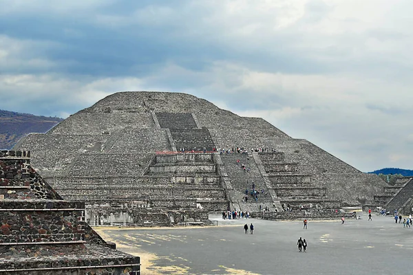 Pirámide Luna Segunda Construcción Más Grande Ciudad Teotihuacán Levantado Por —  Fotos de Stock