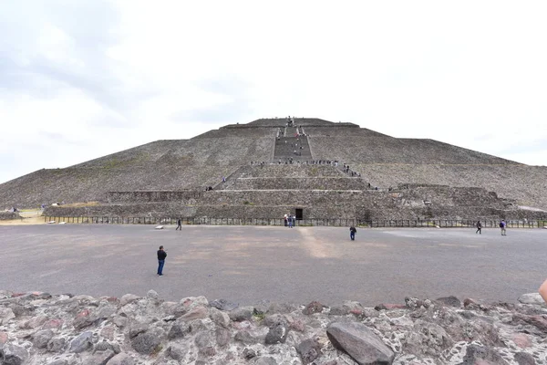 태양의 피라미드 Pyramid Sun 테오티와칸에 있으며 세계에서 번째로 피라미드이다 높이는 — 스톡 사진