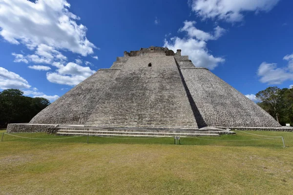 Pyramid Magician Mesoamerican Pyramid Located Ancient Precolumbian City Uxmal Mexico — Stock Photo, Image