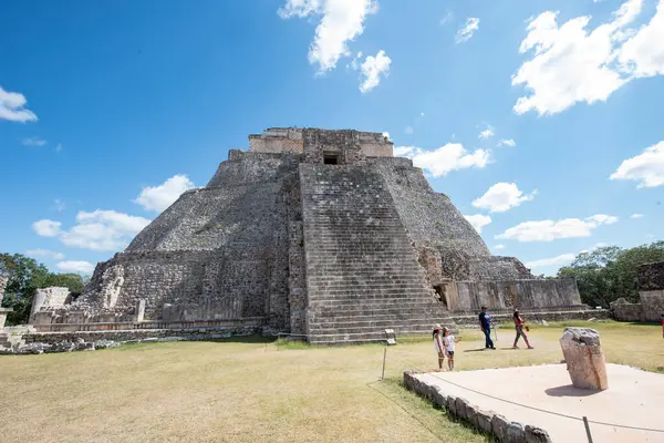 Piramis Mágus Egy Mezoamerikai Piramis Található Ősi Prekolumbiai Város Uxmal — Stock Fotó