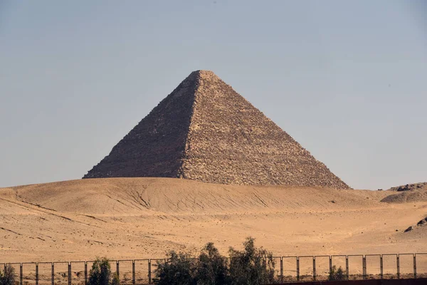 Les Pyramides Gizeh Sont Parmi Les Pyramides Les Célèbres Antiquité — Photo