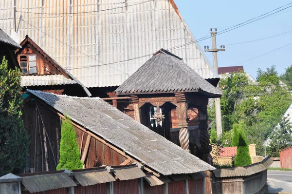 Maramures Port Byggd Allmänhet Minst Tre Utskurna Pelare Med Olika — Stockfoto