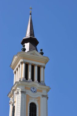 Radna 'lı Aziz Mary Manastırı, Küçük Bazilika, Lipova, Arad, mimari ayrıntılar Roma Katolik tarikatına aittir. 1992 'de Papa 2. John Paul manastıra küçük bazilika ünvanını verdi.