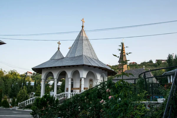 Det Hellige Kors Kloster Oradea Sommer Altar Ortodokse Kloster Kompleks - Stock-foto