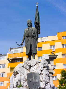 1821 Devrimi 'nin lideri, Pandurlar' ın lideri ve Eflak 'ın Lordu. Gorj ilçesinin Vladimir köyünde doğdu. 