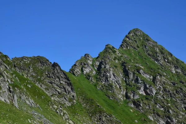 Fagaras Bergen Vertegenwoordigen Een Bergachtig Massief Dat Deel Uitmaakt Van — Stockfoto