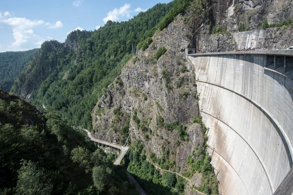 Vidraru Dam Het Fagaras Gebergte Gebouwd Tussen Pleaa Vidraru Hellingen — Stockfoto