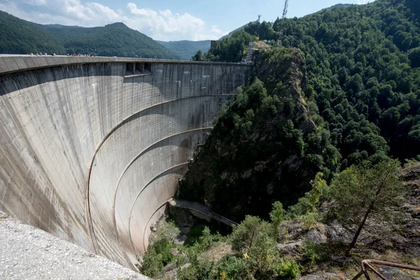 Vidraru Dam Het Fagaras Gebergte Gebouwd Tussen Pleaa Vidraru Hellingen — Stockfoto