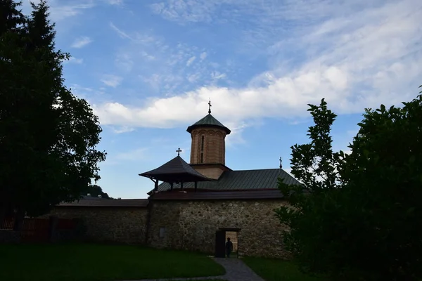 Ортодоксальний Монастир Полорагі Має 500 Років Першими Його Засновниками Раду — стокове фото