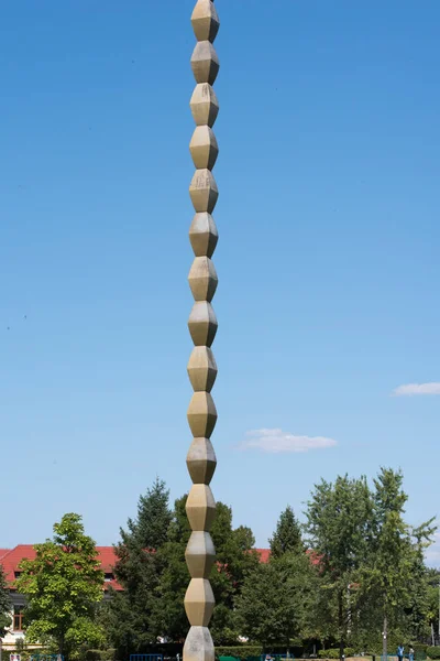 Nekonečný Sloup Nebo Nekonečný Sloup Stylizací Pohřebních Sloupů Specifických Pro — Stock fotografie