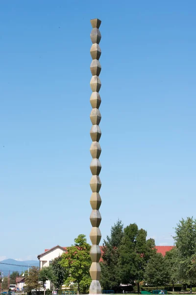 Columna Infinita Columna Infinita Una Estilización Columnas Funerarias Específicas Del — Foto de Stock